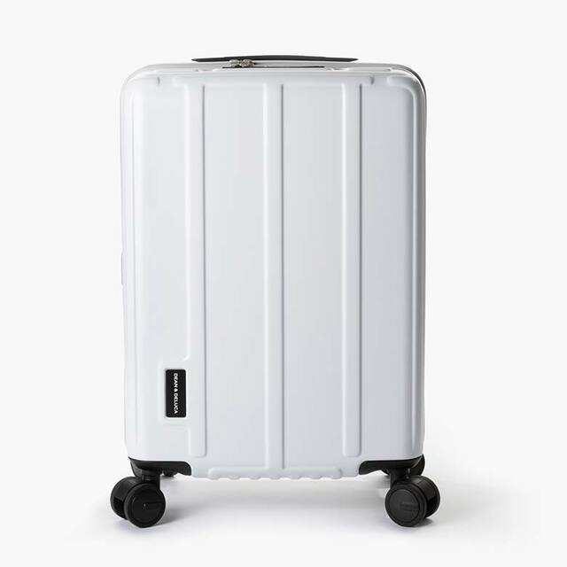 「BRIEFING トラベルキャリーケースホワイト」64,900円（税込）