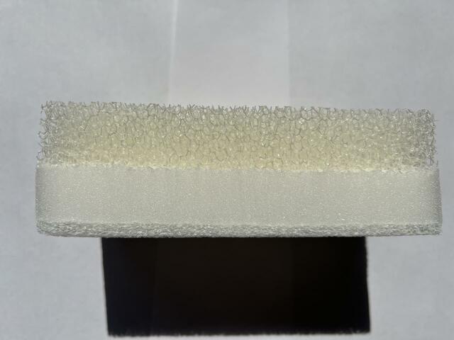 【無印良品 ウレタンフォーム三層バススポンジ】三層構造で泡切れよし