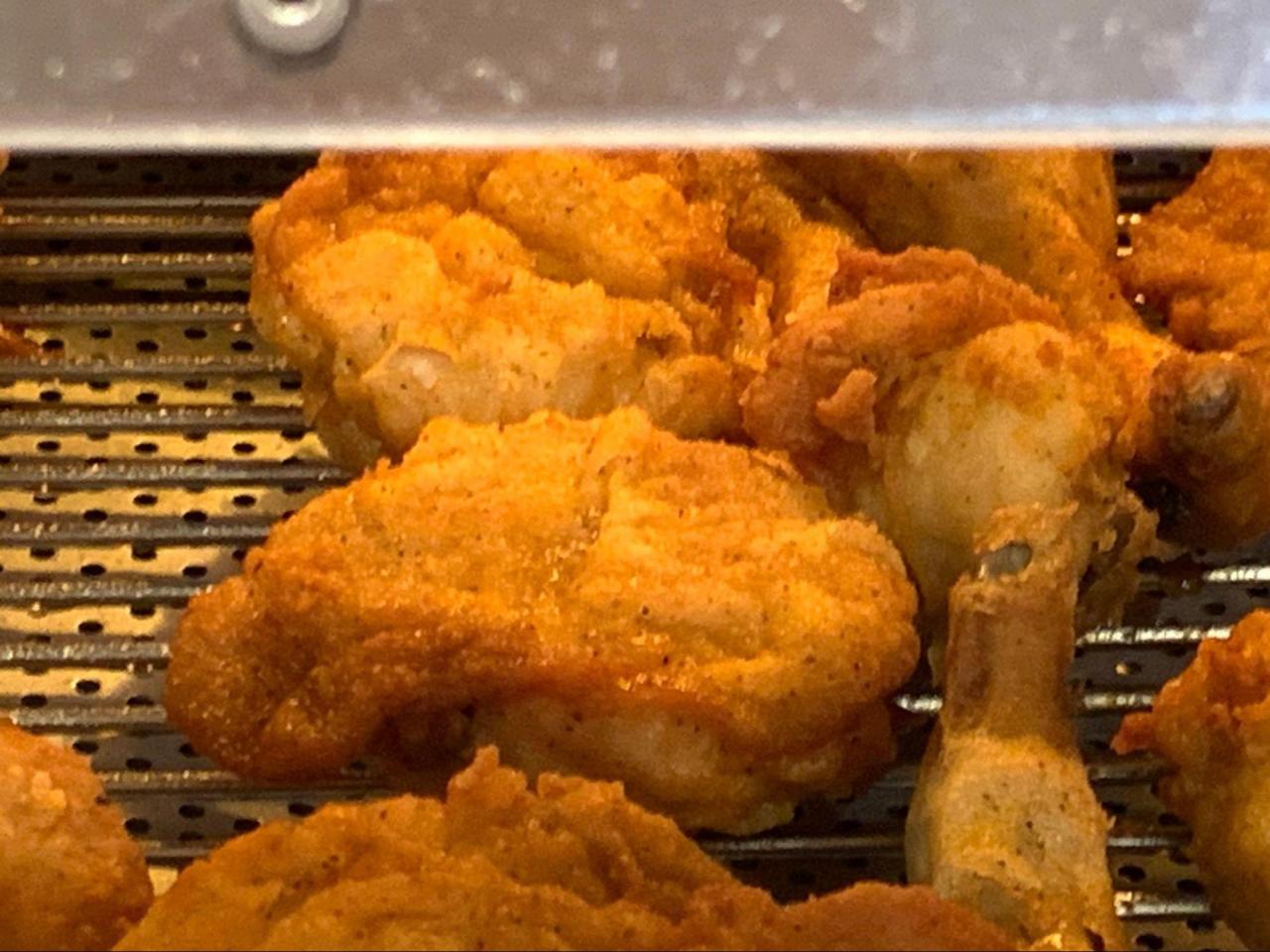 激レア「ケンタッキー食べ放題」が最高すぎた!ガチで至福の内容でした…【徹底レポート】(写真 22/47) うまい肉