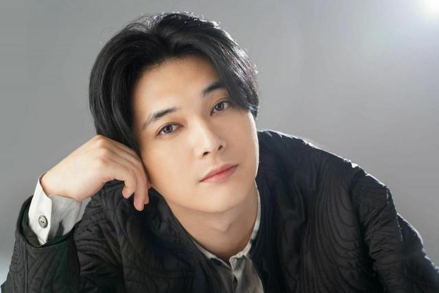 吉沢亮】「羨ましくてしょうがなかった」念願の舞台『マーキュリー