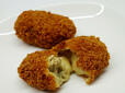 【角上魚類の刺身・寿司・惣菜ランキング 6位】「牡蠣クリームコロッケ」1個　 220円（税込）