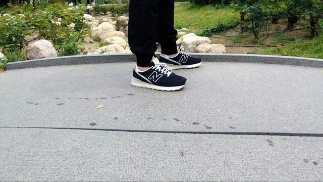 【ニューバランス WL996TV2】時間とともに足にフィットし、歩くほどに快適さが増していく感覚に驚き…!