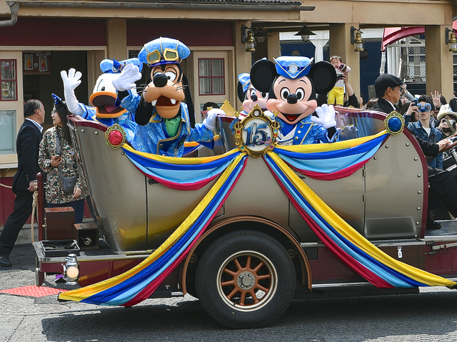 “ザ・イヤー・オブ・ウィッシュ” グリーティングドライブ