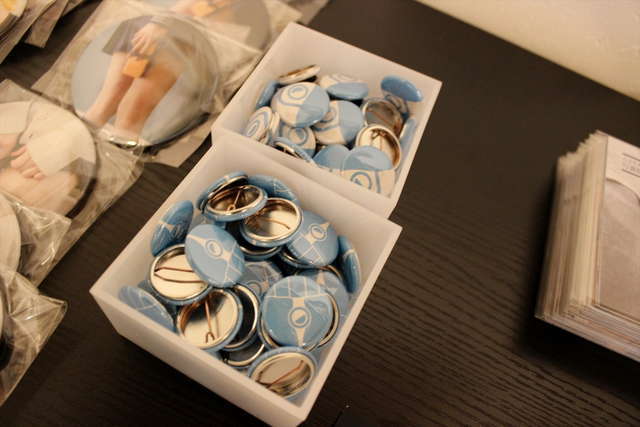 200人のふとももが展示された「曖昧☆ふともも写真館」