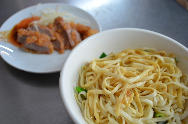 『阿角紅燒肉』は看板の紅燒肉だけでなく麺も美味しいと評判。あっさりしているので朝ご飯にもぴったり