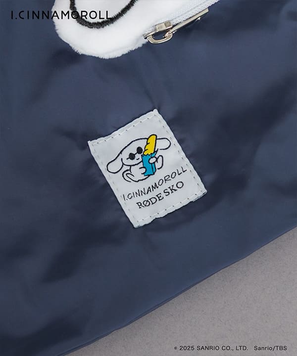 【アイシナモロール×RODE SKO】「アイシナモロール パッカブルエコバッグ」4,950円／さりげないアイシナモロールのデザインもかわいい