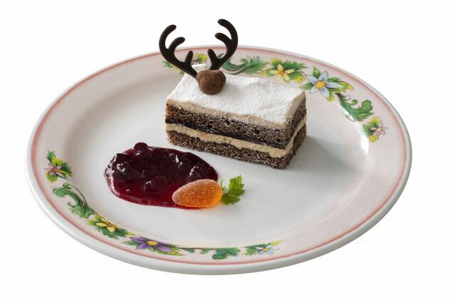 スペシャルセット 3,300円|提供店舗:東京ディズニーシー 「カフェ・ポルトフィーノ」|東京ディズニーリゾート夏のひんやり冷たいメニュー