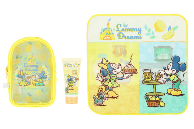 ギフトセット 2,600円｜東京ディズニーリゾート レモン柄グッズ｜販売店舗：東京ディズニーランド「ホームストア」、東京ディズニーシー「ヴィラ・ドナルド・ホームショップ」｜発売日：2025年4月24日（木）