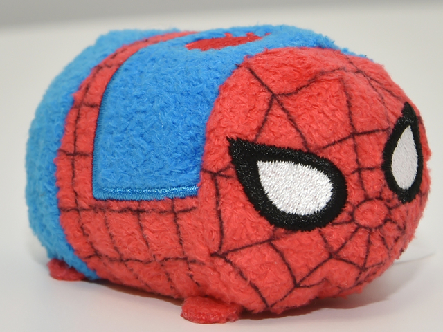 スパイダーマンぬいぐるみ