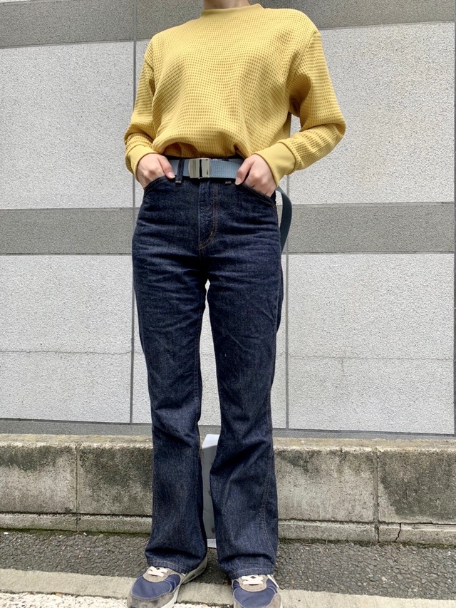 ワークマン／レディースウォームワッフルクルーネック×綿バックルベルト×デニム