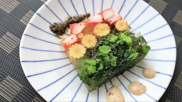 【牛乳パック再活用レシピ “映え”テリーヌ】赤・黄・緑の3色仕立て