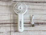 【cookpad plus 2025年夏号増刊付録】ハンディ扇風機とUSBケーブルのセットです