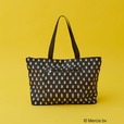 【ミッフィー×OPAQUE.CLIP】【miffy】総柄プリント折りたたみキャリーオン BIGトートバッグ ¥5,480／キャリーバーへの装着が可能なキャリーオンバッグ