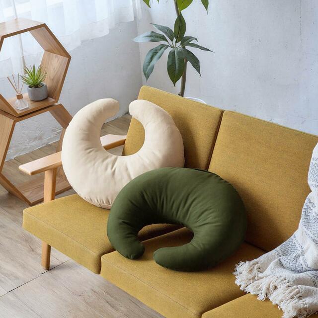 ゆりかごクッション～家族みんなが心地いい授乳クッション～｜5,990 円（税込）