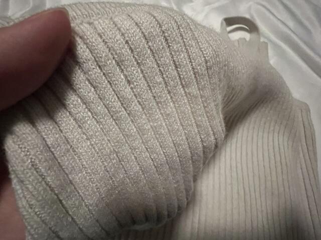 【GU　マルチウェイリブニットワンピース(長袖)】ニットの素材はとても柔らかく、チクチクしません