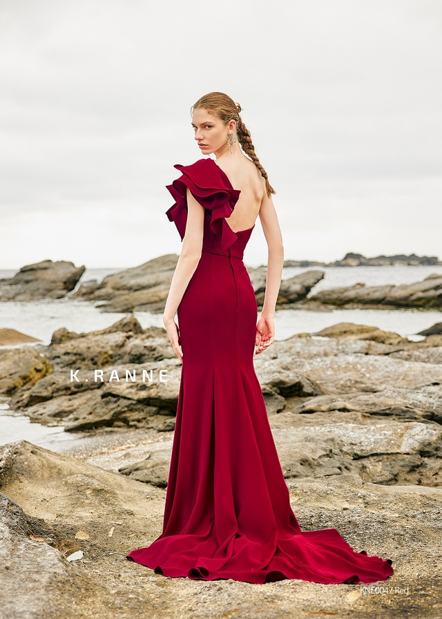 クラウディア|「K.RANNE-クランネ-」新作ウェディングドレス|KNE0047_Red