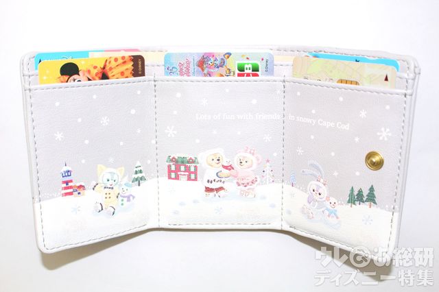 「ダッフィー&フレンズのウィンターホリデー」財布