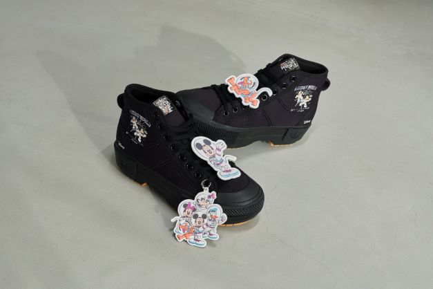 NIZZA TREK（ニッツァ トレック）¥12,100（税込）『adidas Originals｜ミッキー＆フレンズコレクション』