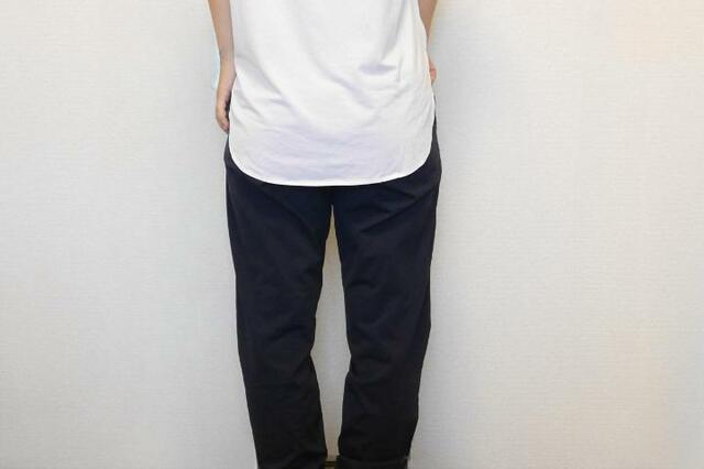 【UNIQLO エアリズムシームレスボートネックロングT（半袖）】気になる腰回りをカバー