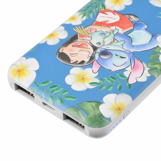 リロ、スティッチ、スクランプ モバイルバッテリーチャージャー STITCH 20 YEARS 4,400円