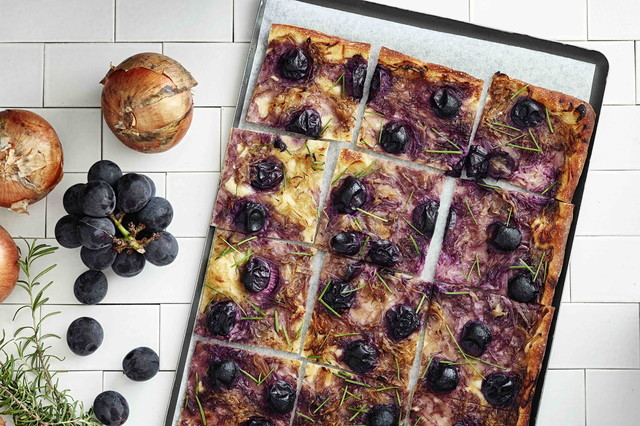 玉ねぎとブドウのフォカッチャ（価格未定）