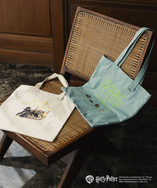 【GLOBAL WORK×ハリー・ポッター】Harry PotterキャンバストートBAG/キッズ　ブルー（Harry Potter）/ ナチュラル（MRS NORRIS）各2,490円（税込）