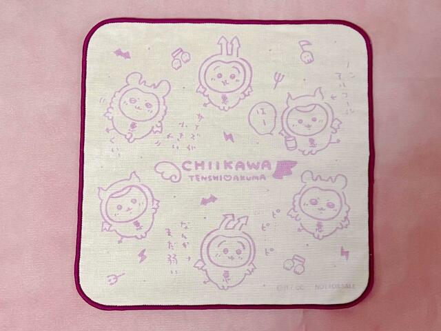 【ちいかわ てんし♡あくま@東京駅】商品を税込4,400円以上購入するともれなくもらえる「ガーゼタオル(全2種)」赤ちゃんになっている悪魔たちがキュート!