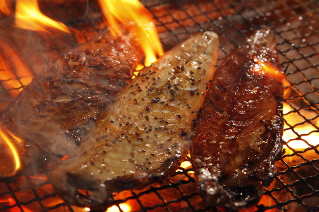 炭焼漁師小屋料理 ひもの屋