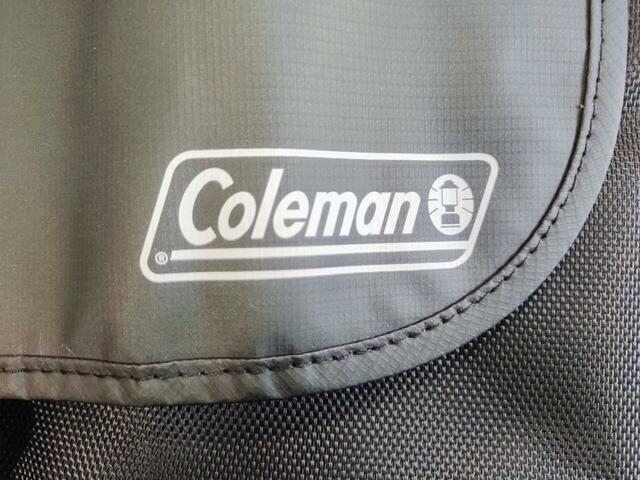 さり気ないロゴがおしゃれ