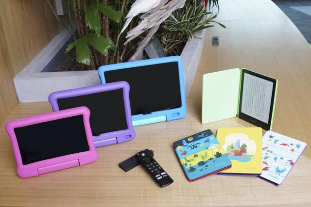 Amazon Kids＋は複数の端末で使用可能！／撮影：源賀津己