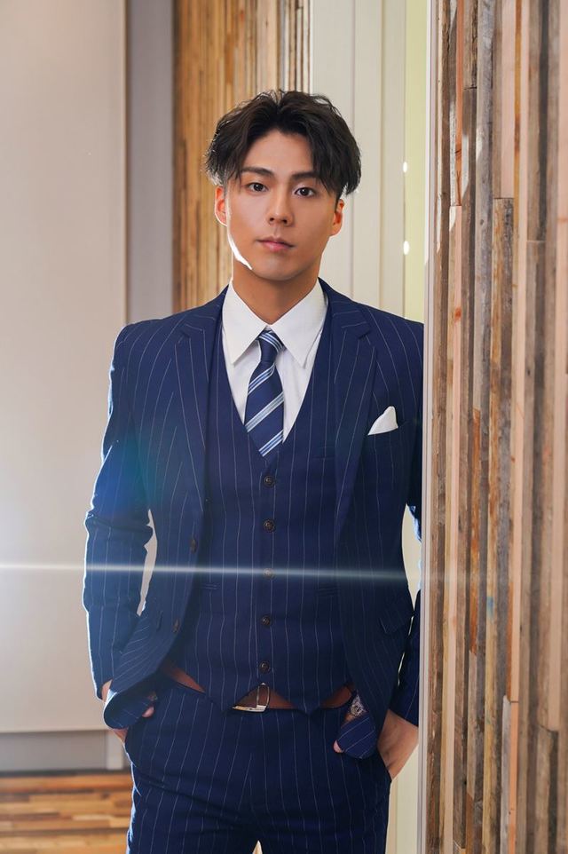 小野塚勇人　撮影：源賀津己