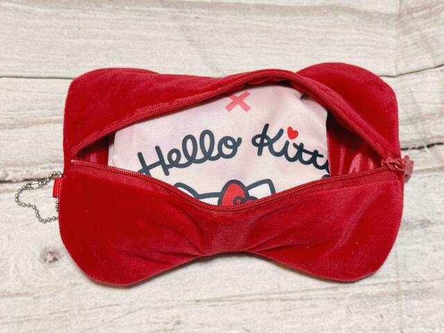 セットのトートバッグを折りたたんで収納できるサイズ!