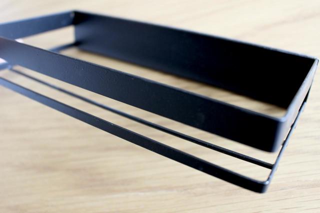 【キャンドゥ】マグネットラック／300円