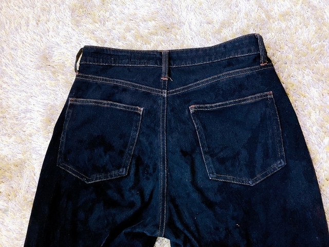 【ワークマン WEMOTION(ウィモーション)360ストレッチデニムパンツ】カジュアルにも、キレイめにも