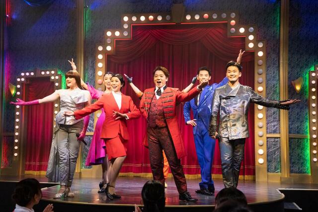 ユニバーサル・パーティ〜ザ・ショータイム〜｜ユニバーサル・スタジオ・ジャパン「NO LIMIT！クリスマス」2022