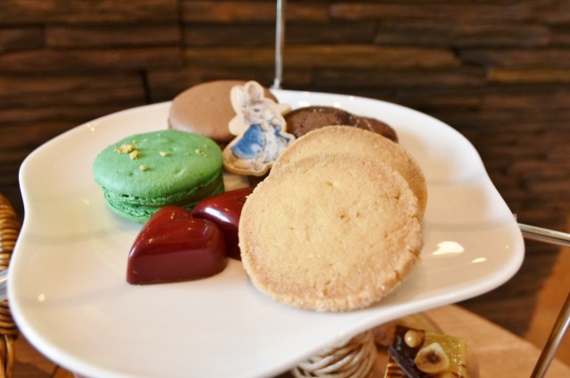 アフタヌーンティーセットの上段