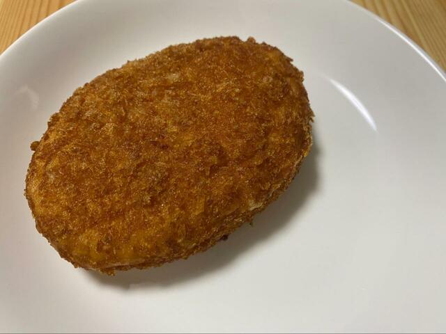 【紀ノ国屋 カレー・ミート・チーズパンセット（冷凍）まずは袋のまま、常温で3時間自然解凍させます