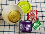 【VEGAN　グリーンカレーヌードル】後から入れて完成させる料理タイプ