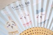 【ちいかわもぐもぐ本舗】「扇子」￥3,850／ちいかわ・ハチワレ・うさぎのデザインがかわいいです。