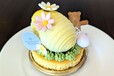 「イースターエッグホワイトチョコケーキ 」900円（税込）