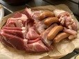 牛サーロイン、国産豚、国産若鶏、スモークベーコン、ソーセージ