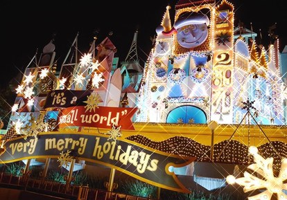 Tdlクリスマス ついにお別れ イッツ ア スモールワールド を1 楽しむためのポイント10 2 5 ディズニー特集 ウレぴあ総研