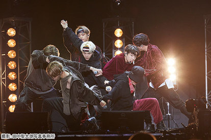 BTS（防弾少年団）、CD発売記念イベントに2万人が大熱狂