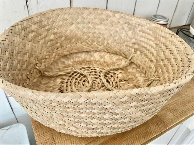 【IKEA（イケア）　FLÅDIS フローディス】持ち手を内側に折り込むと、また違った表情に