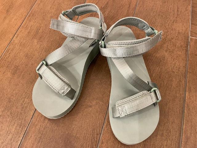 【GU SHOES LAB（ジーユーシューズラボ）】ソフトアーチスポーツサンダル／爽やかなライトグリーン