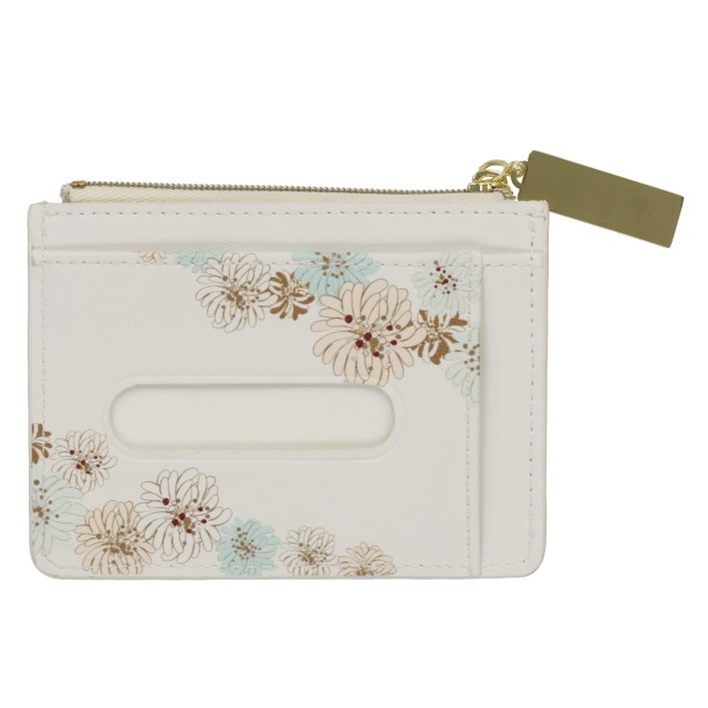 パスケース 4,000円