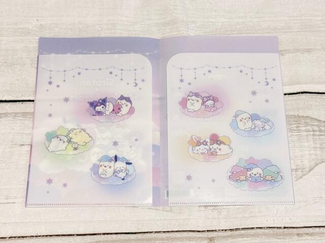 背面だけでなく、見開きの中にもかわいいデザイン入りなのがうれしいポイント
