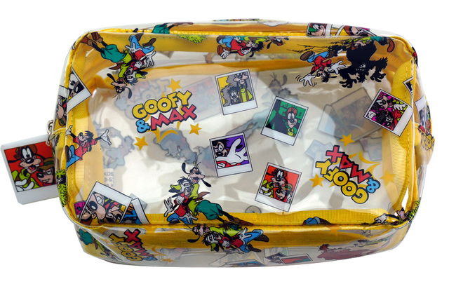 コスメポーチ 1,980円(税込)