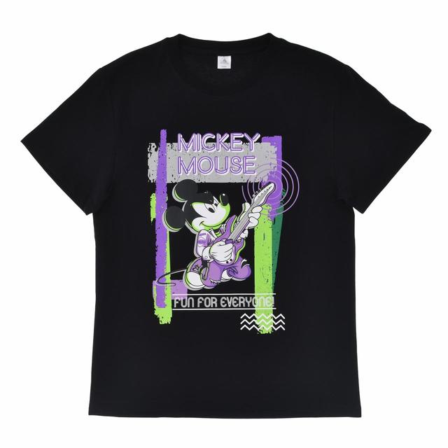 ミッキー 半袖Tシャツ 蓄光 LISTEN TO THE BEAT 3,960円 (税込)