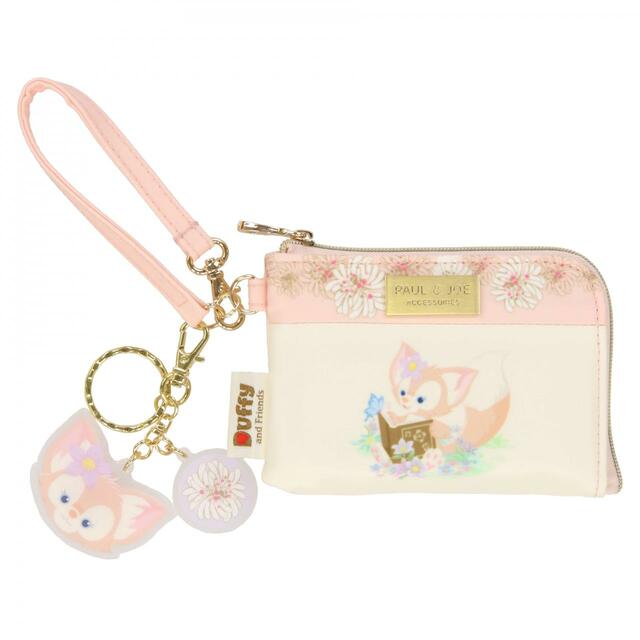 パスケース 3,600円｜ダッフィー＆フレンズ「PAUL&JOE」プロデュース リーナ・ベルグッズ｜販売店舗：東京ディズニーシー「マクダックス・デパートメントストア」｜発売日：2024年5月23日（木）